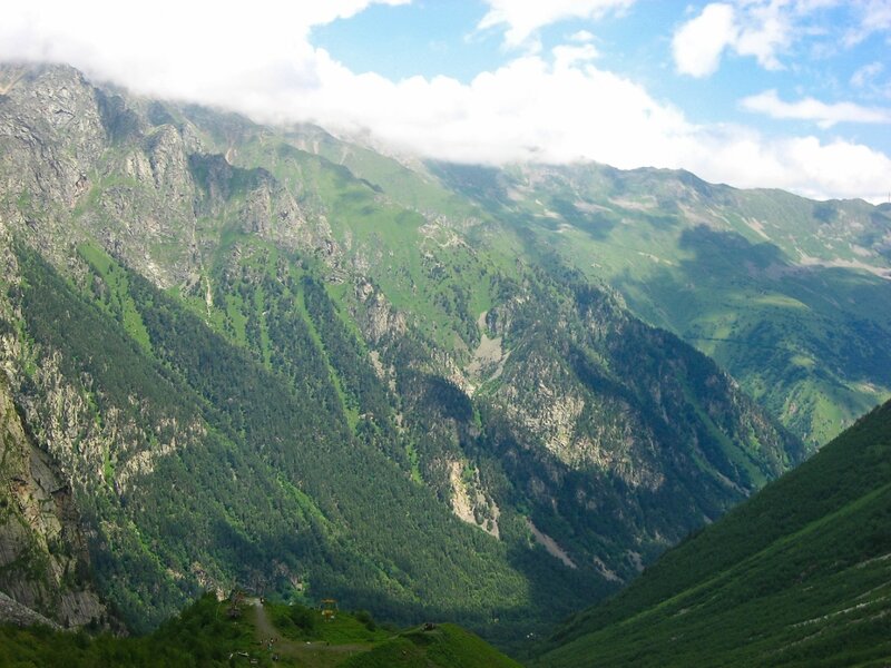 Северная Осетия, Цей, Сказское ущелье