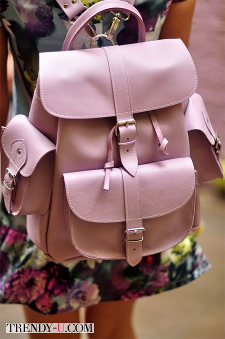 Рюкзак цвета розовый кварц
